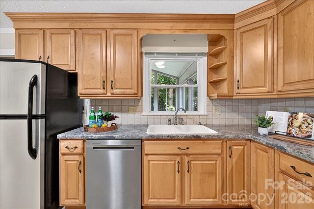 5000 Cedar Forest Drive, Charlotte, NC 28226