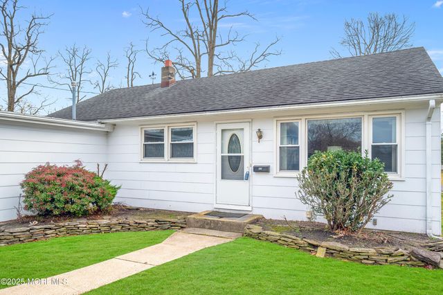 905 Wall Road, Spring Lake Heights, NJ 07762