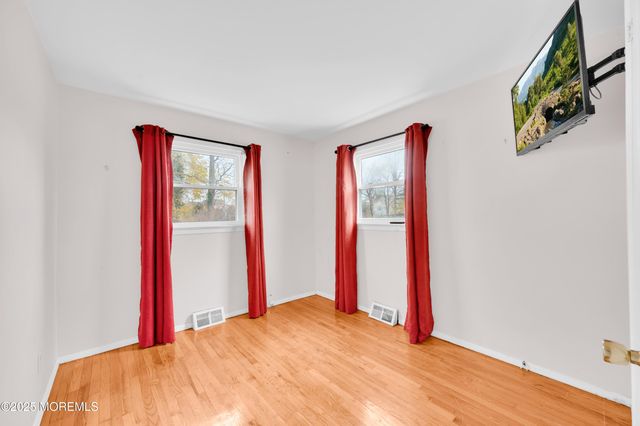 905 Wall Road, Spring Lake Heights, NJ 07762