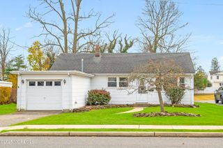 905 Wall Road, Spring Lake Heights, NJ 07762