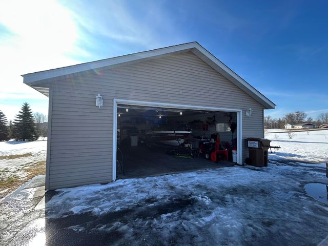 2257 Long Lake Road, Detroit Lakes, MN 56501
