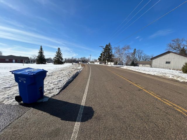 2257 Long Lake Road, Detroit Lakes, MN 56501