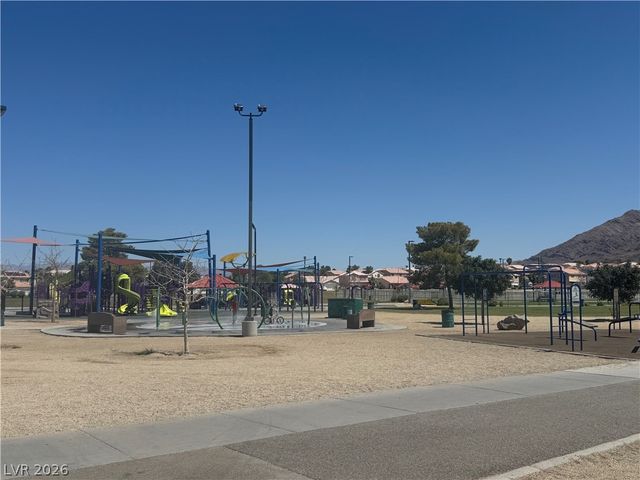 2096 Betty Davis Street, Las Vegas, NV 89142