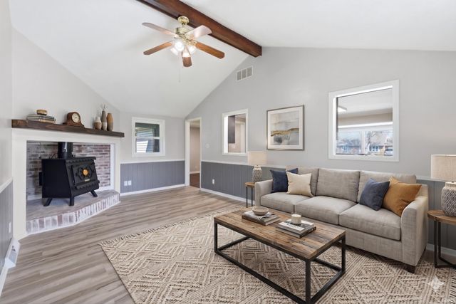 7732 Hosler Road, Leo, IN 46765