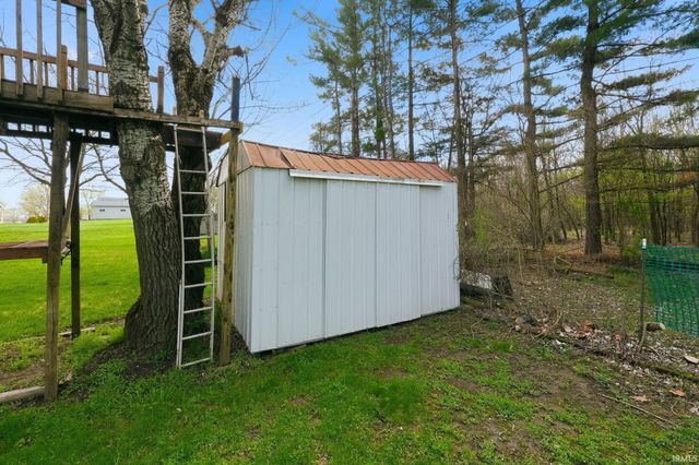 7732 Hosler Road, Leo, IN 46765