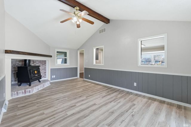 7732 Hosler Road, Leo, IN 46765