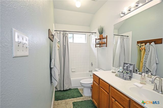 316 Meadow Park, New Braunfels, TX 78130