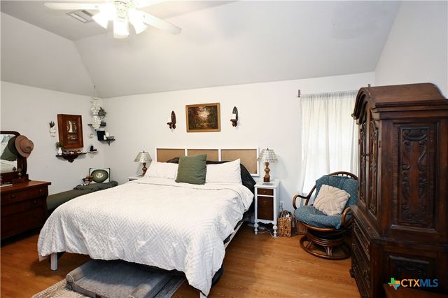 316 Meadow Park, New Braunfels, TX 78130