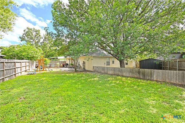 316 Meadow Park, New Braunfels, TX 78130