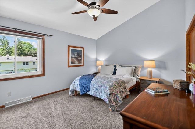 916 Katherine Drive, Sun Prairie, WI 53590