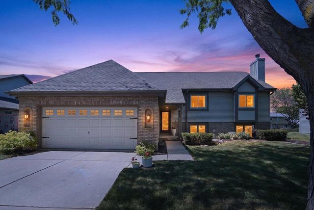 916 Katherine Drive, Sun Prairie, WI 53590