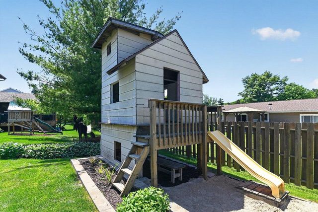 916 Katherine Drive, Sun Prairie, WI 53590
