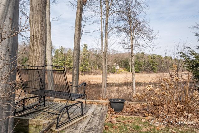 14903 Hawthorne Street, Grand Haven, MI 49417