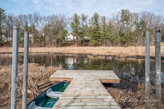 14903 Hawthorne Street, Grand Haven, MI 49417