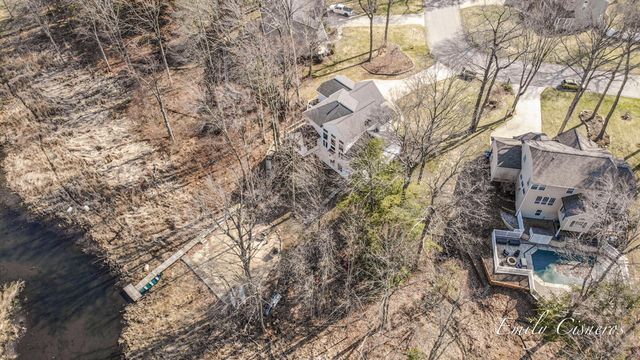 14903 Hawthorne Street, Grand Haven, MI 49417