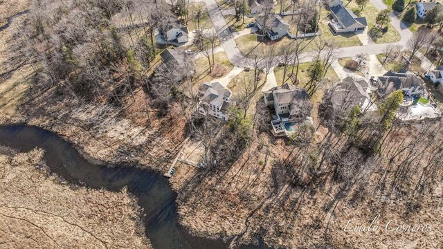 14903 Hawthorne Street, Grand Haven, MI 49417