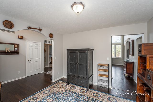 14903 Hawthorne Street, Grand Haven, MI 49417