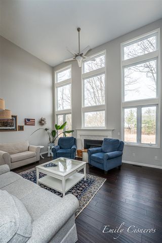 14903 Hawthorne Street, Grand Haven, MI 49417