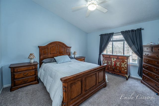 14903 Hawthorne Street, Grand Haven, MI 49417