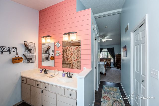 14903 Hawthorne Street, Grand Haven, MI 49417