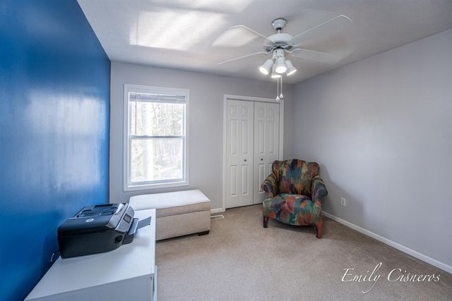 14903 Hawthorne Street, Grand Haven, MI 49417