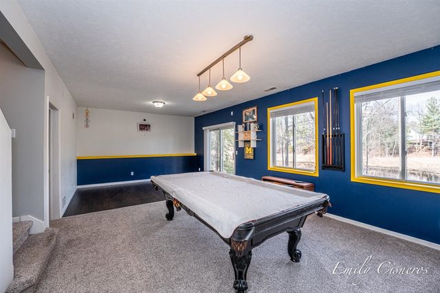 14903 Hawthorne Street, Grand Haven, MI 49417