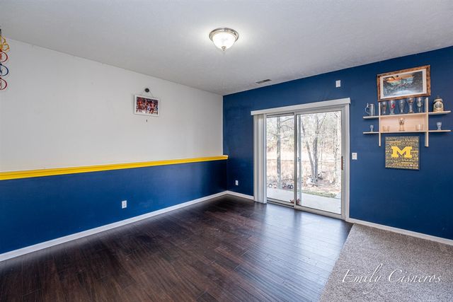 14903 Hawthorne Street, Grand Haven, MI 49417