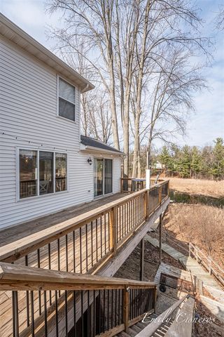 14903 Hawthorne Street, Grand Haven, MI 49417