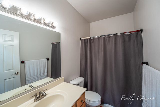 14903 Hawthorne Street, Grand Haven, MI 49417