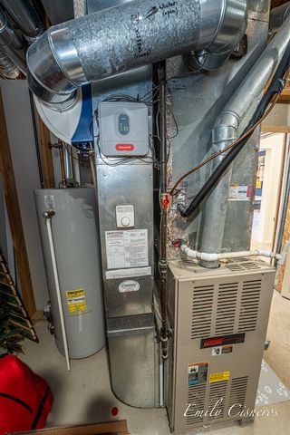 14903 Hawthorne Street, Grand Haven, MI 49417