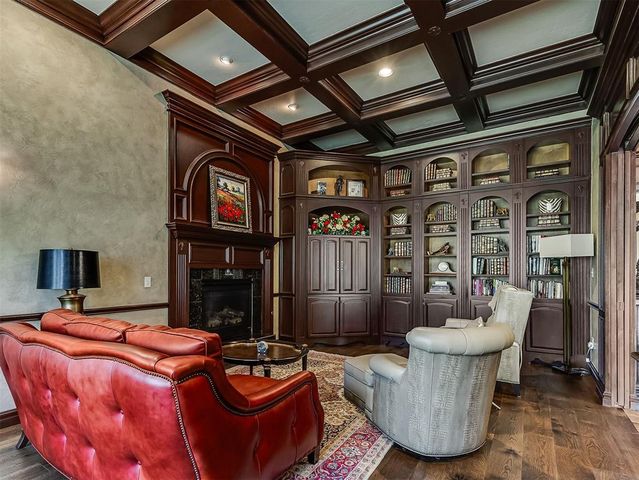 716 Legacy Drive, Edmond, OK 73025