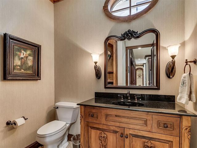 716 Legacy Drive, Edmond, OK 73025
