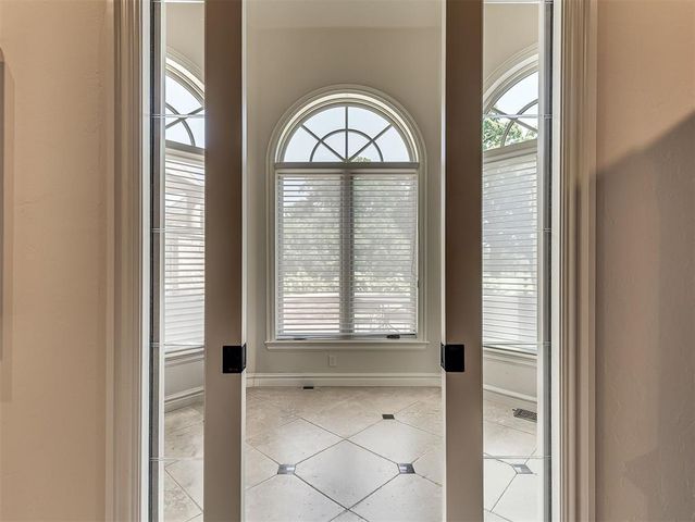 716 Legacy Drive, Edmond, OK 73025