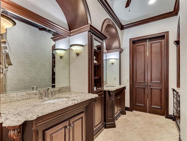 716 Legacy Drive, Edmond, OK 73025