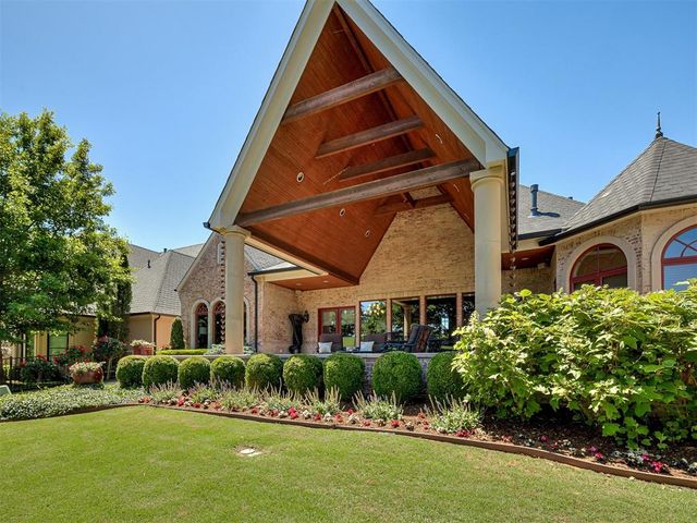 716 Legacy Drive, Edmond, OK 73025