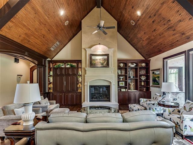 716 Legacy Drive, Edmond, OK 73025