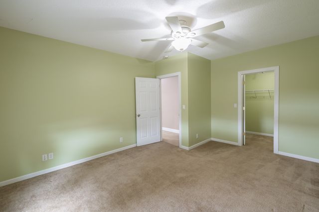 2203 4th Avenue SE, Altoona, IA 50009