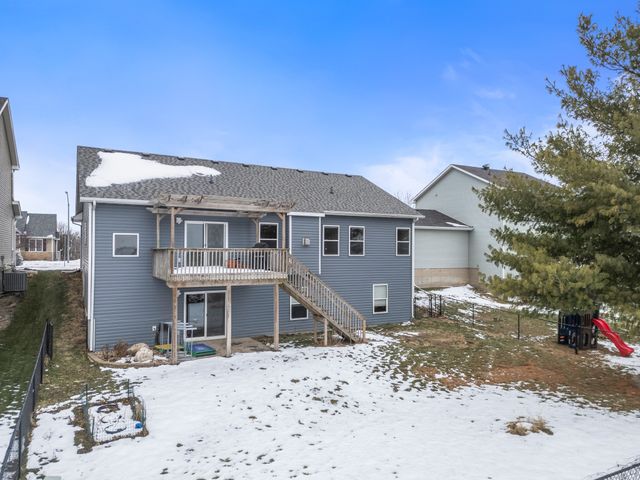 2203 4th Avenue SE, Altoona, IA 50009