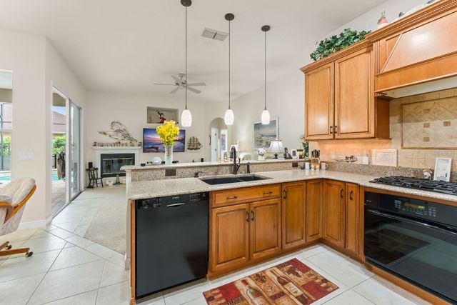 827 CHATFIELD WAY, Lake Mary, FL 32746