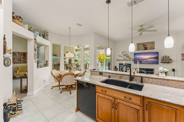 827 CHATFIELD WAY, Lake Mary, FL 32746