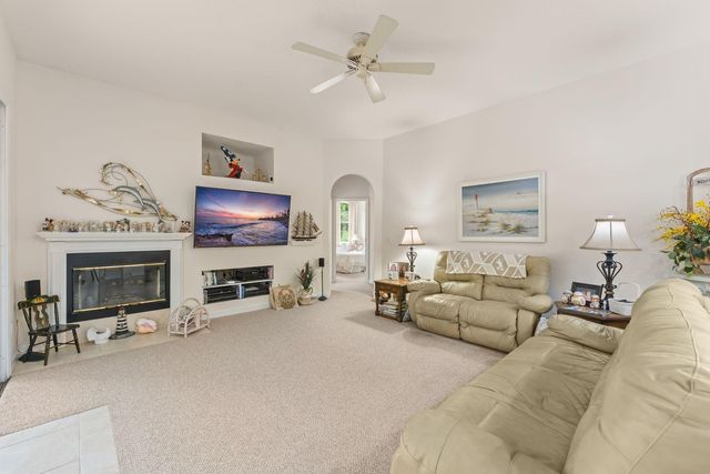 827 CHATFIELD WAY, Lake Mary, FL 32746