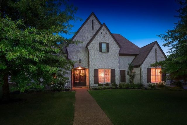 460 SAUNDERS CREEK CIR, Rossville, TN 38066