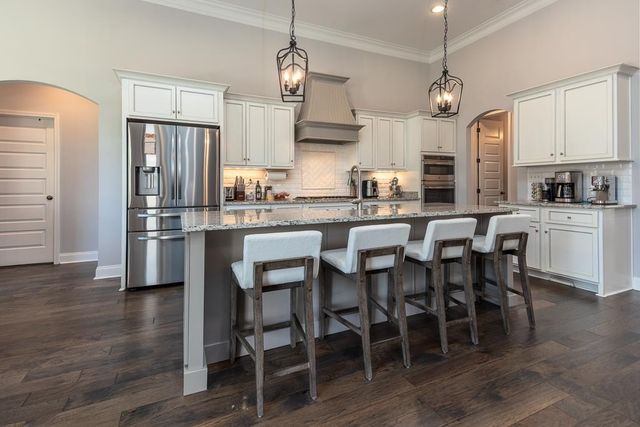 460 SAUNDERS CREEK CIR, Rossville, TN 38066