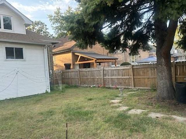 3619 Gunderson Avenue, Berwyn, IL 60402