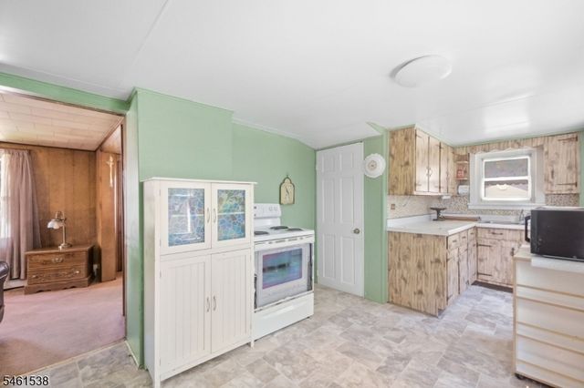 604 Tuttle St, Phillipsburg Town, NJ 08865