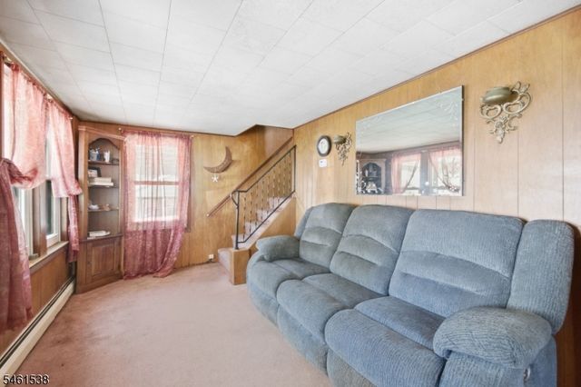 604 Tuttle St, Phillipsburg Town, NJ 08865