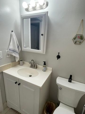 410 Wilma Circle 103, Riviera Beach, FL 33404