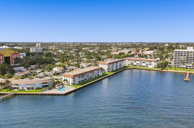 410 Wilma Circle 103, Riviera Beach, FL 33404