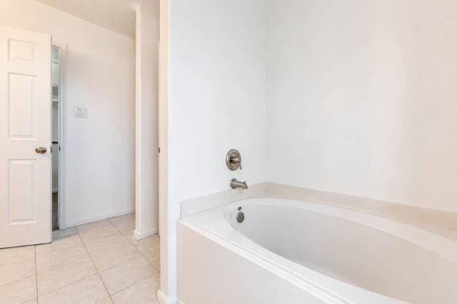 1802 Oak Lodge Drive, Pearland, TX 77581