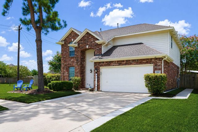 1802 Oak Lodge Drive, Pearland, TX 77581